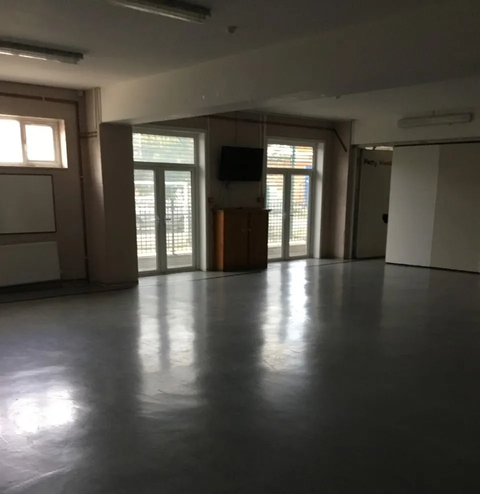 Ground Floor Hall at Rainham ROYALS